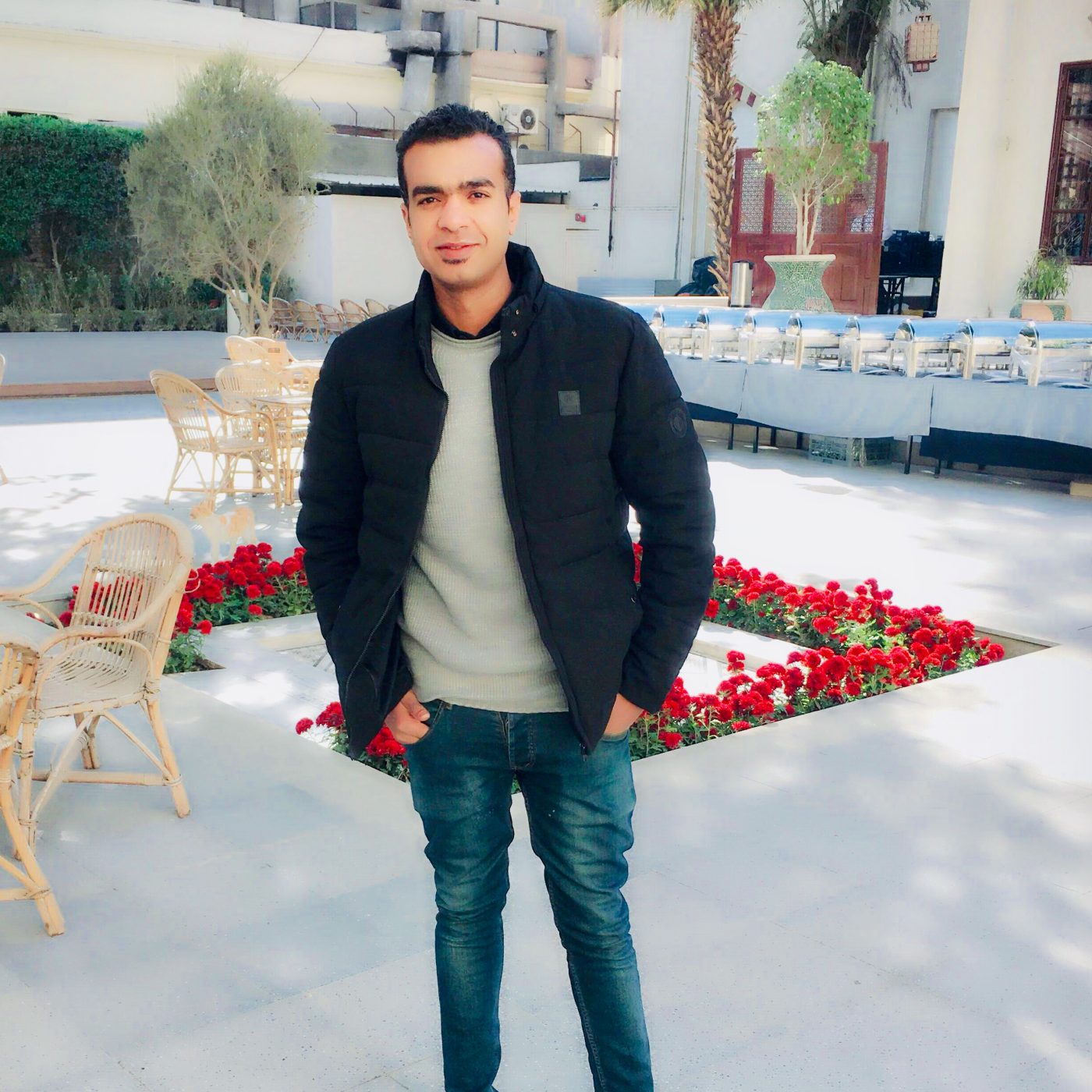 مدحت إسماعيل