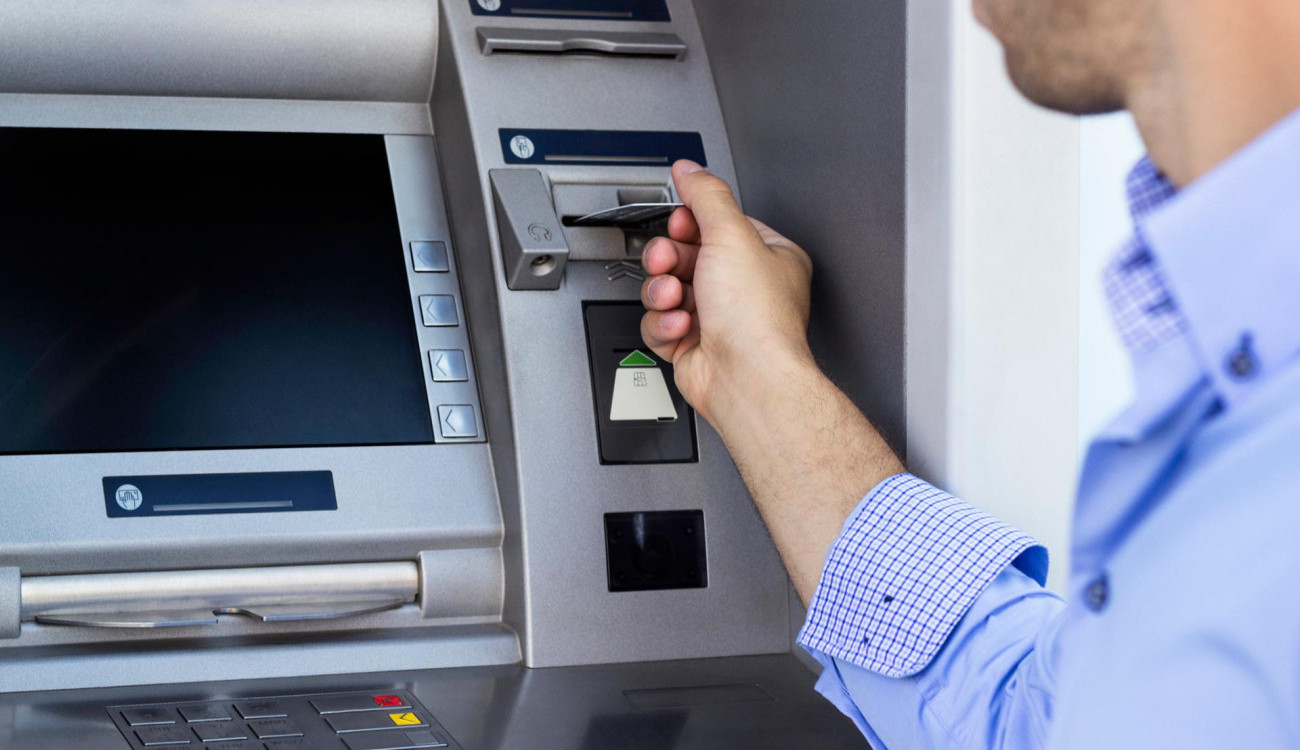 4 أخطاء شائعة عليك تجنبها عند التعامل مع الـ«ATM» -جريدة المال