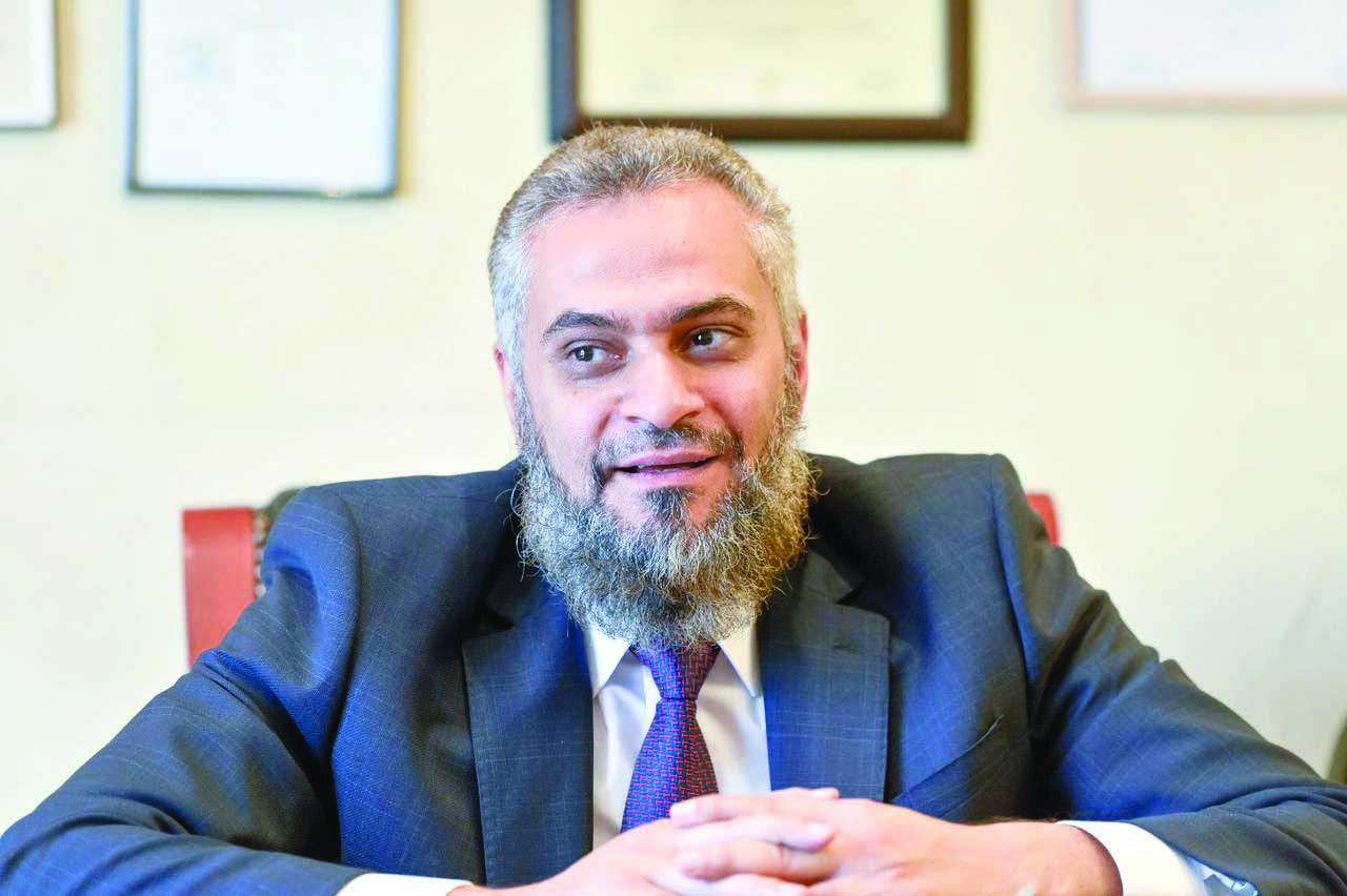 أشرف حجر عضو الجمعية المصرية اللبنانية لرجال الأعمال