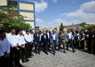 رئيس الوزراء يشيد بمدرسة إيجيبت جولد.. ويقترح إنشاء كلية لصناعة الحلي والمجوهرات