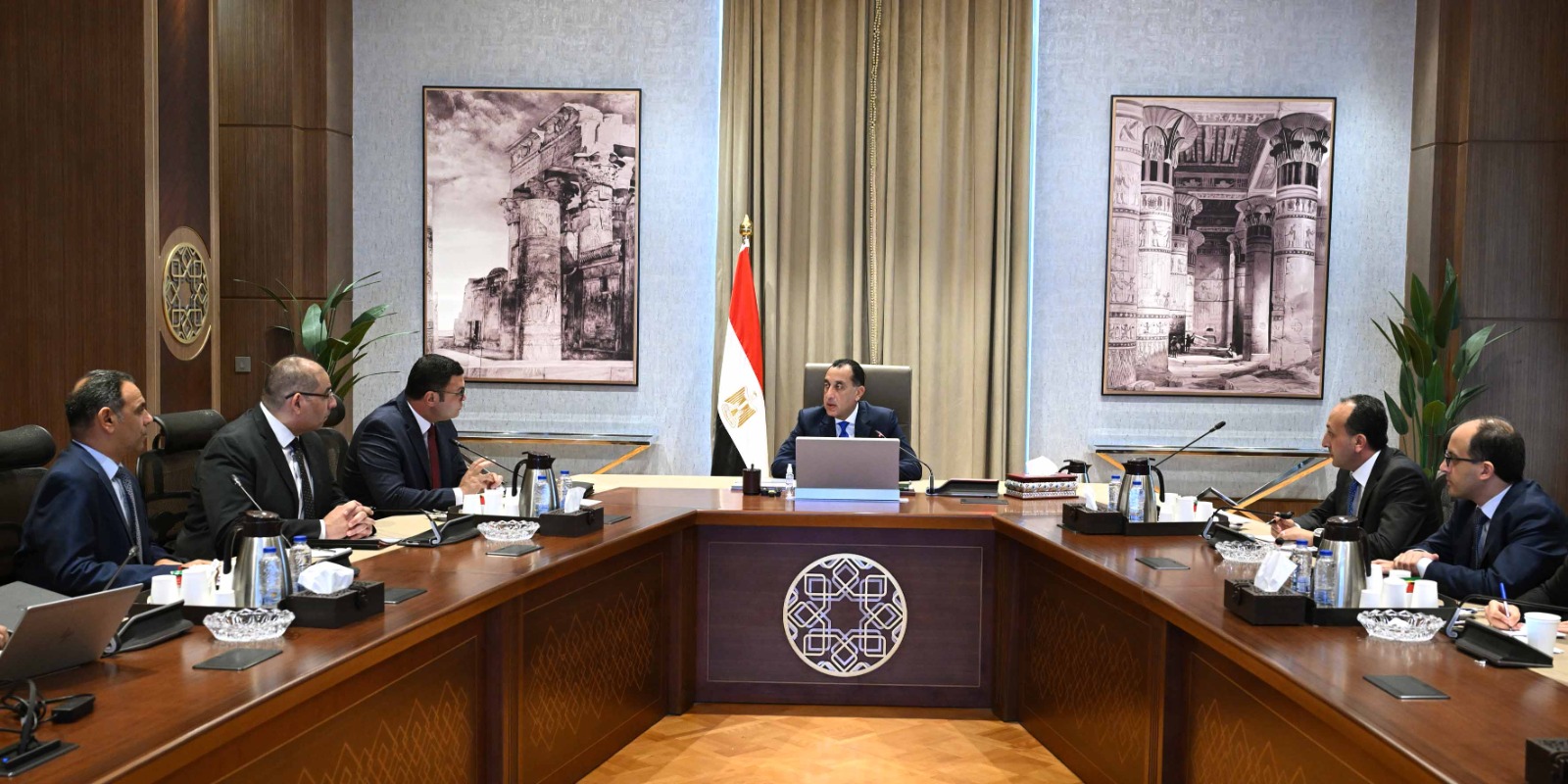 اجتماع مدبولي ووزير الاسكان
