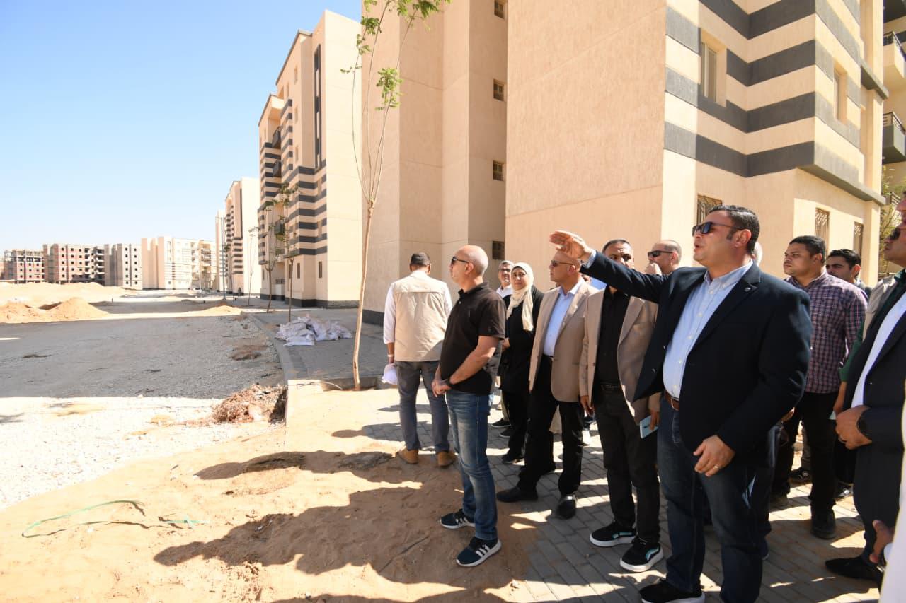 وزير الإسكان