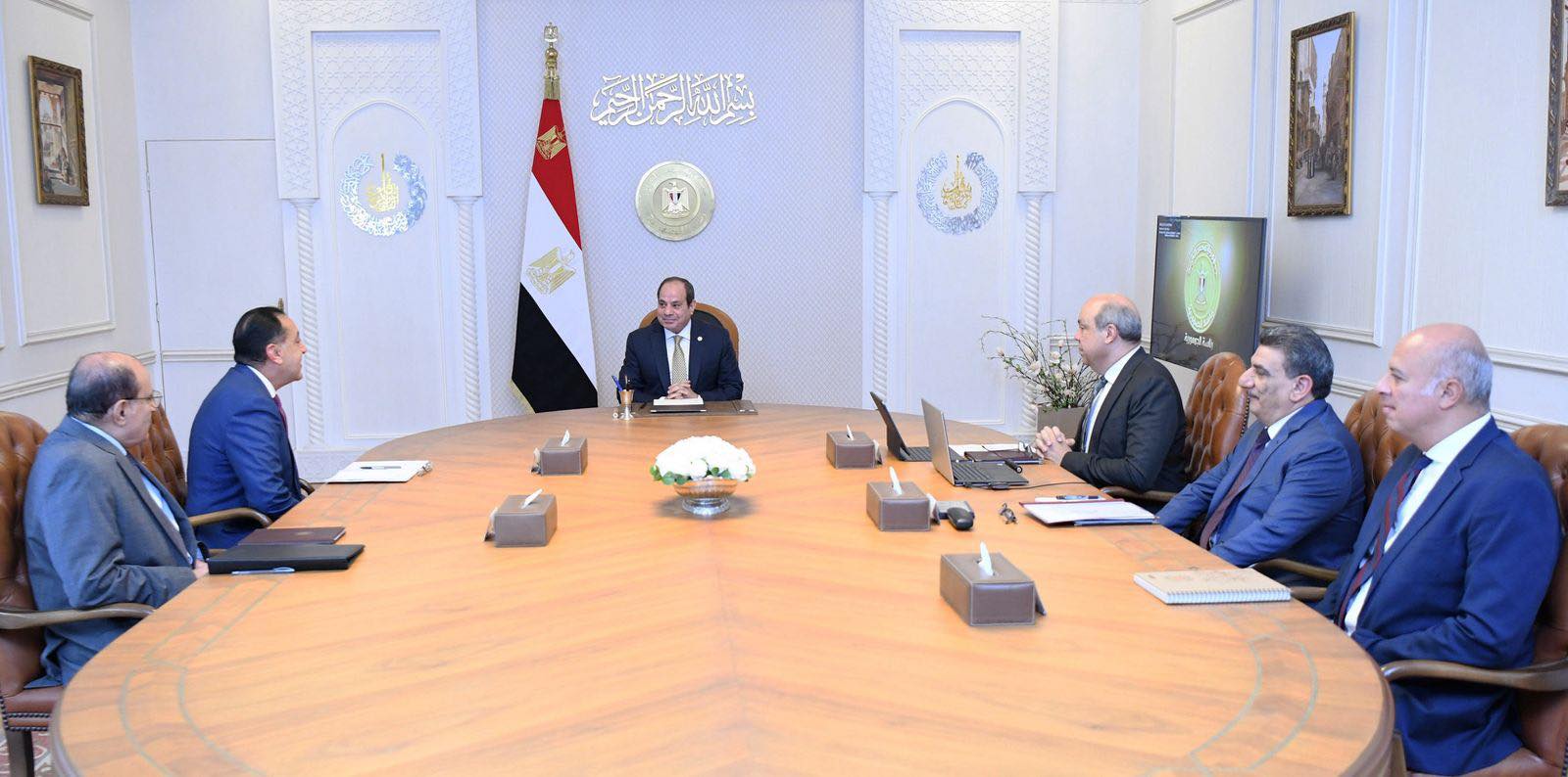 السيسي يوجه بتطبيق أحدث النظم في مبنى 4 بمطار القاهرة لرفع السعة إلى 60 مليون راكب