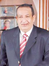 كامل أبو على