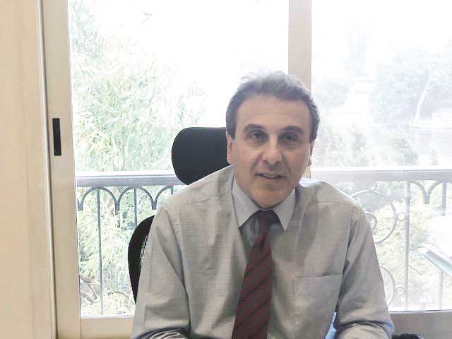 علي غنام