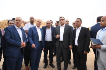 وزير الإسكان