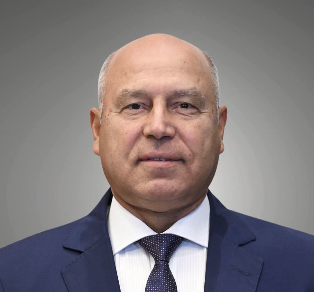 كامل الوزير