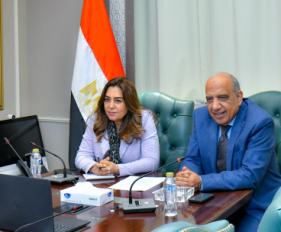 منال عوض