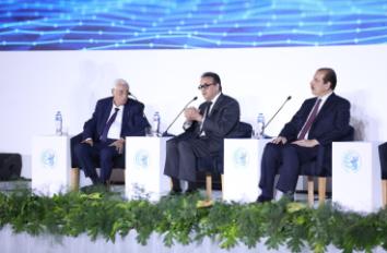 خالد عبد الغفار وزير الصحة