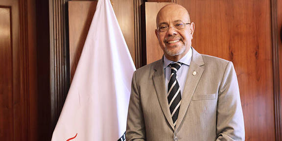 مصر للتأمين تسدد تعويض حادث طائرة الأكاديمية في أول يوم عمل بعد الواقعة