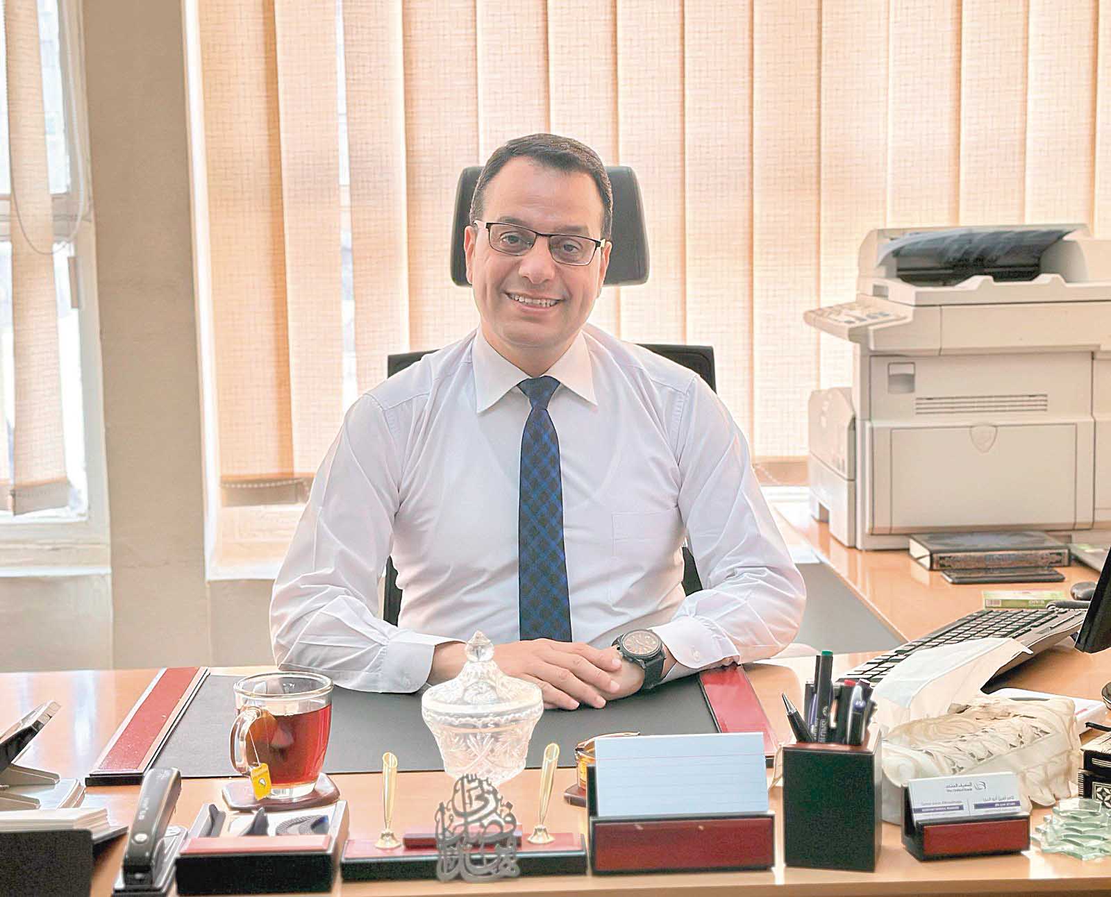 وليد عادل الخبير المصرفي والاقتصادي