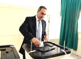 المستشار أحمد مناع