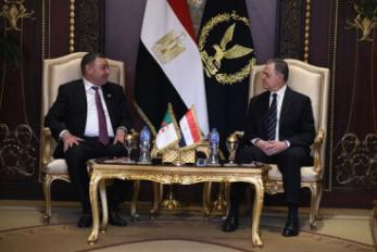 وزير الداخلية