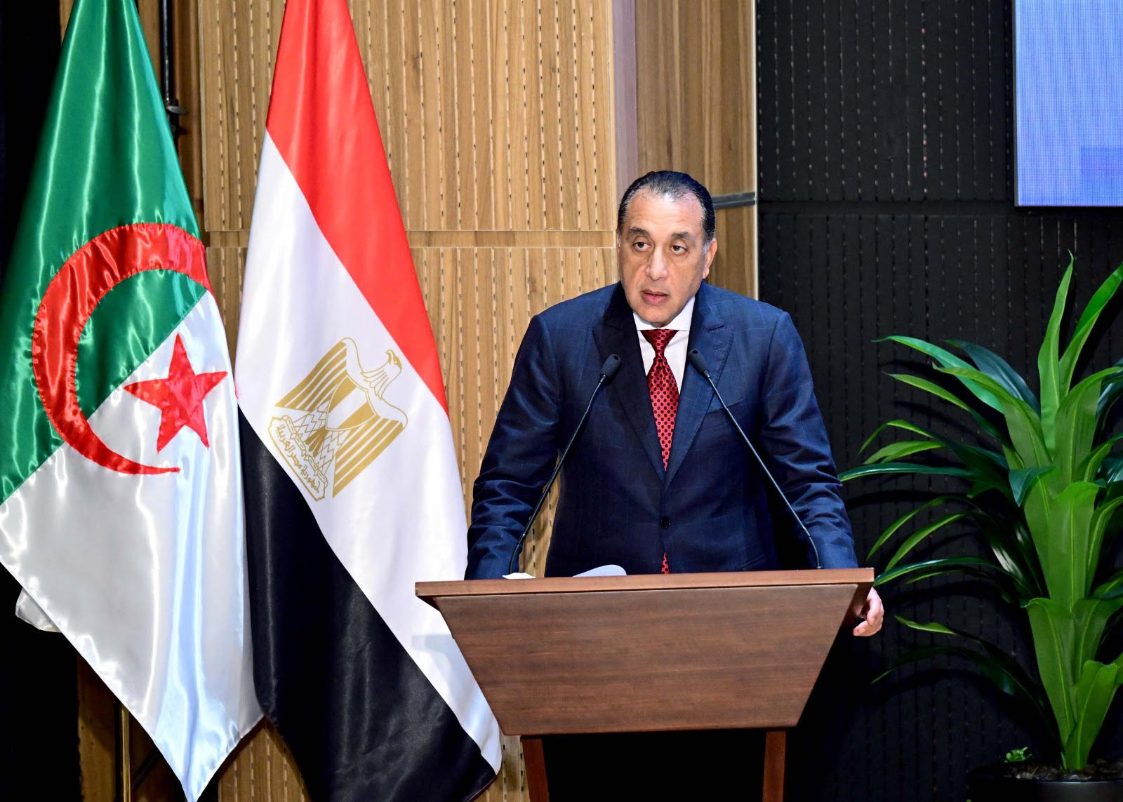 مصطفى مدبولى