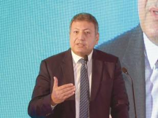 طارق شكري