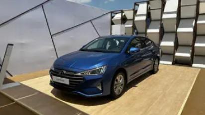 هيونداي إلنترا AD