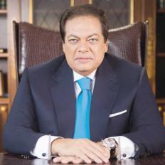 رجل الأعمال محمد أبو العينين