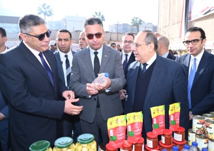 وزير التموين 