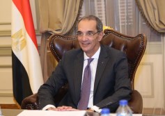 وزير الاتصالات