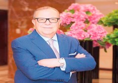 الخبير المصرفي محمد عبد العال