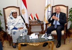 كامل الوزير وزير الصناعة والنقل