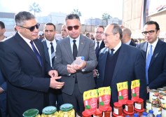وزير التموين 
