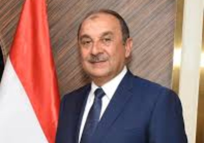  وزير قطاع الأعمال العام محمد شيمي