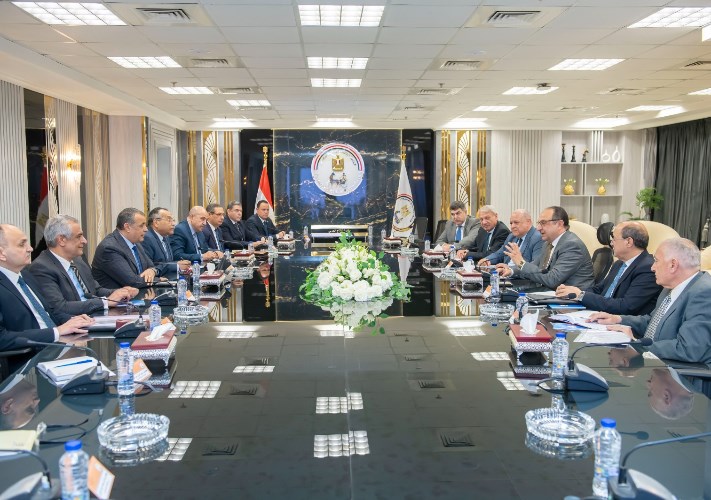 وزيرا الإنتاج الحربى وقطاع الأعمال