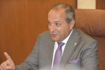 محافظ بورسعيد يبدأ تنفيذ مشروع تخطيط الموارد المؤسسية