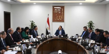 رئيس الوزراء يتابع جهود تطوير قطاع صناعة السكر في مصر وتعزيز الإنتاج المحلي