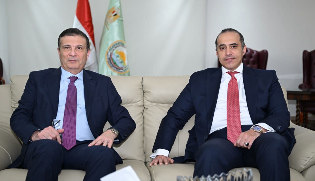 وزير الشئون النيابية يلتقي وزير الزراعة