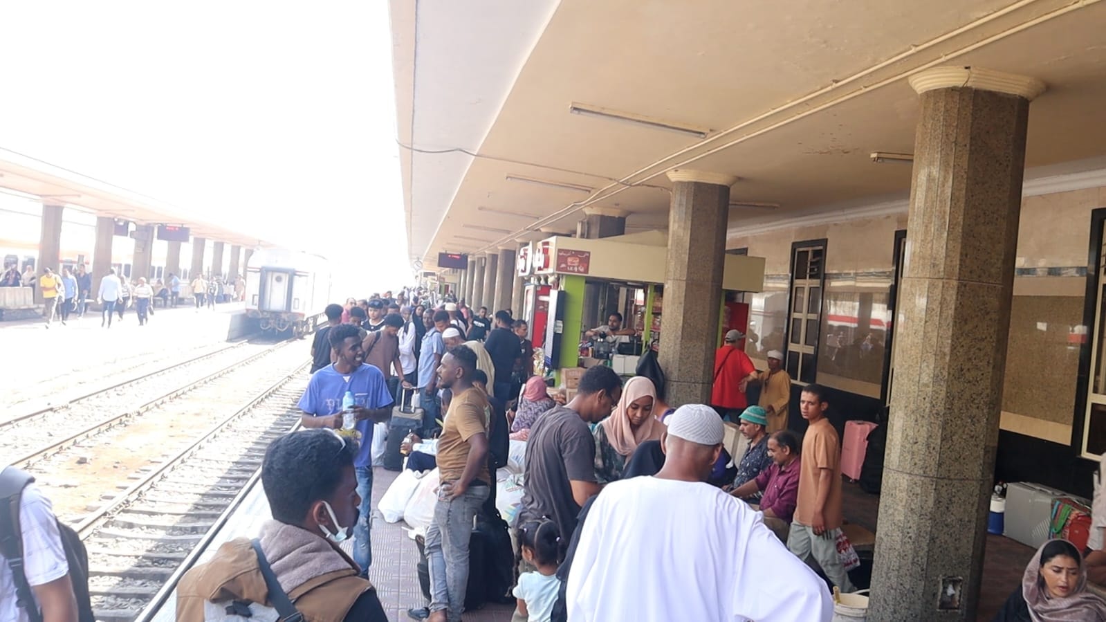 عودة الأشقاء السودانيين إلأى وطنهم