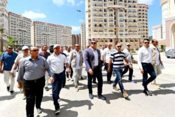 وزير الإسكان