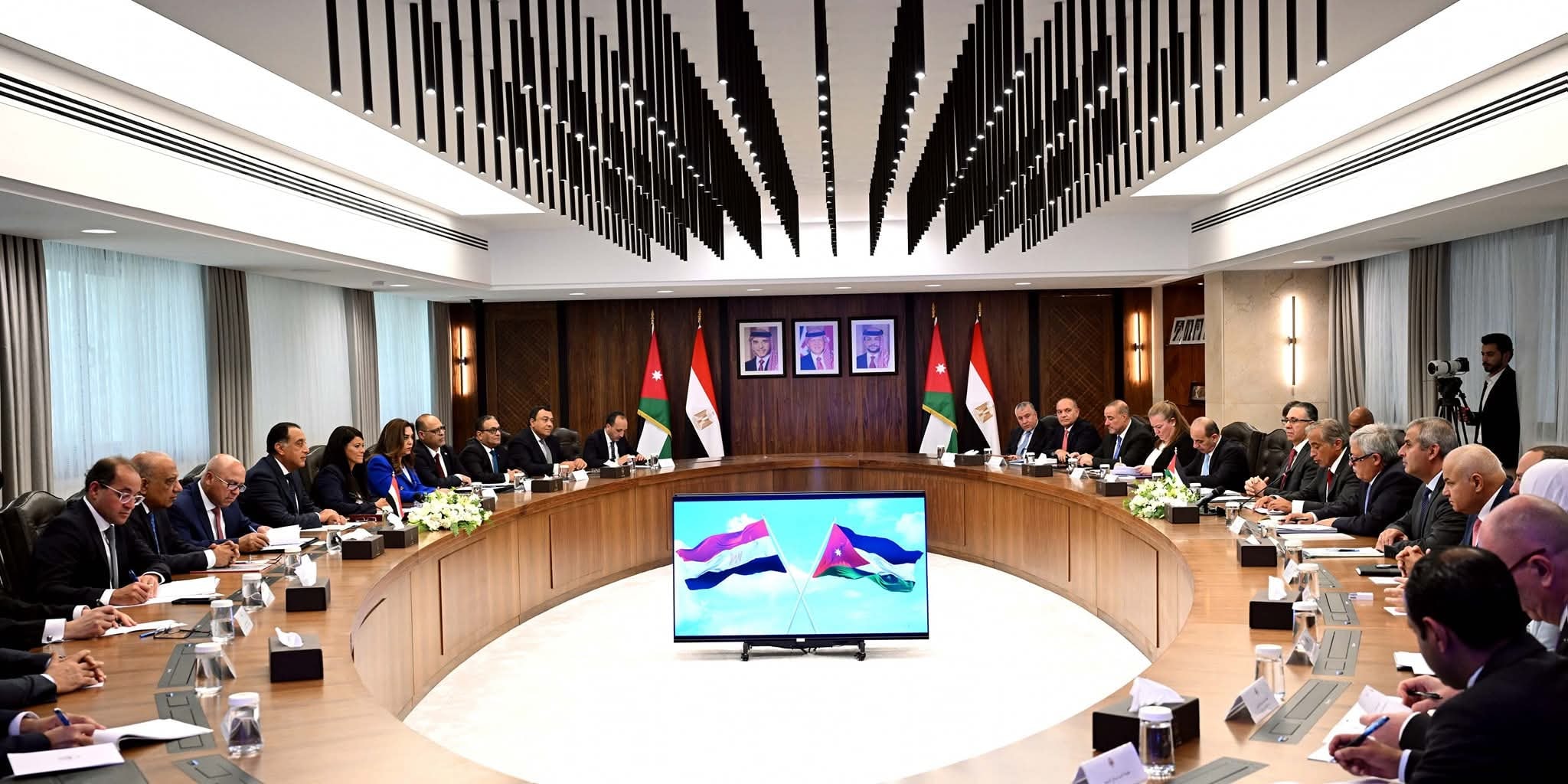 رئيسا وزراء مصر والأردن يترأسان أعمال الدورة 33 للجنة العليا المشتركة.. ومباحثات موسعة لتعزيز العلاقات