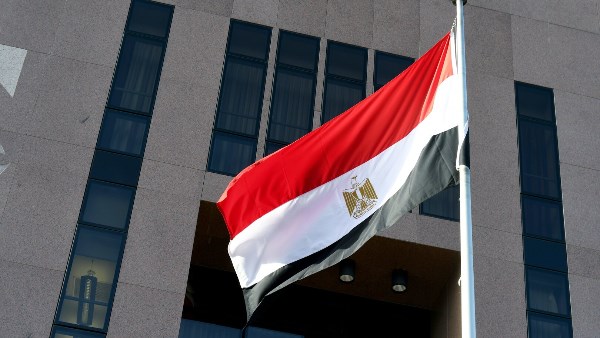 مصر تجدد رفضها لتهجير الفلسطينيين وتدعو الدول إلى عدم التورط في هذه الجريمة