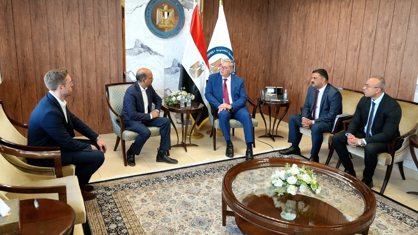 وزير البترول