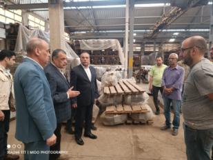 وزير الانتاج الحربى فى جولة بمصنع 27 الحربى