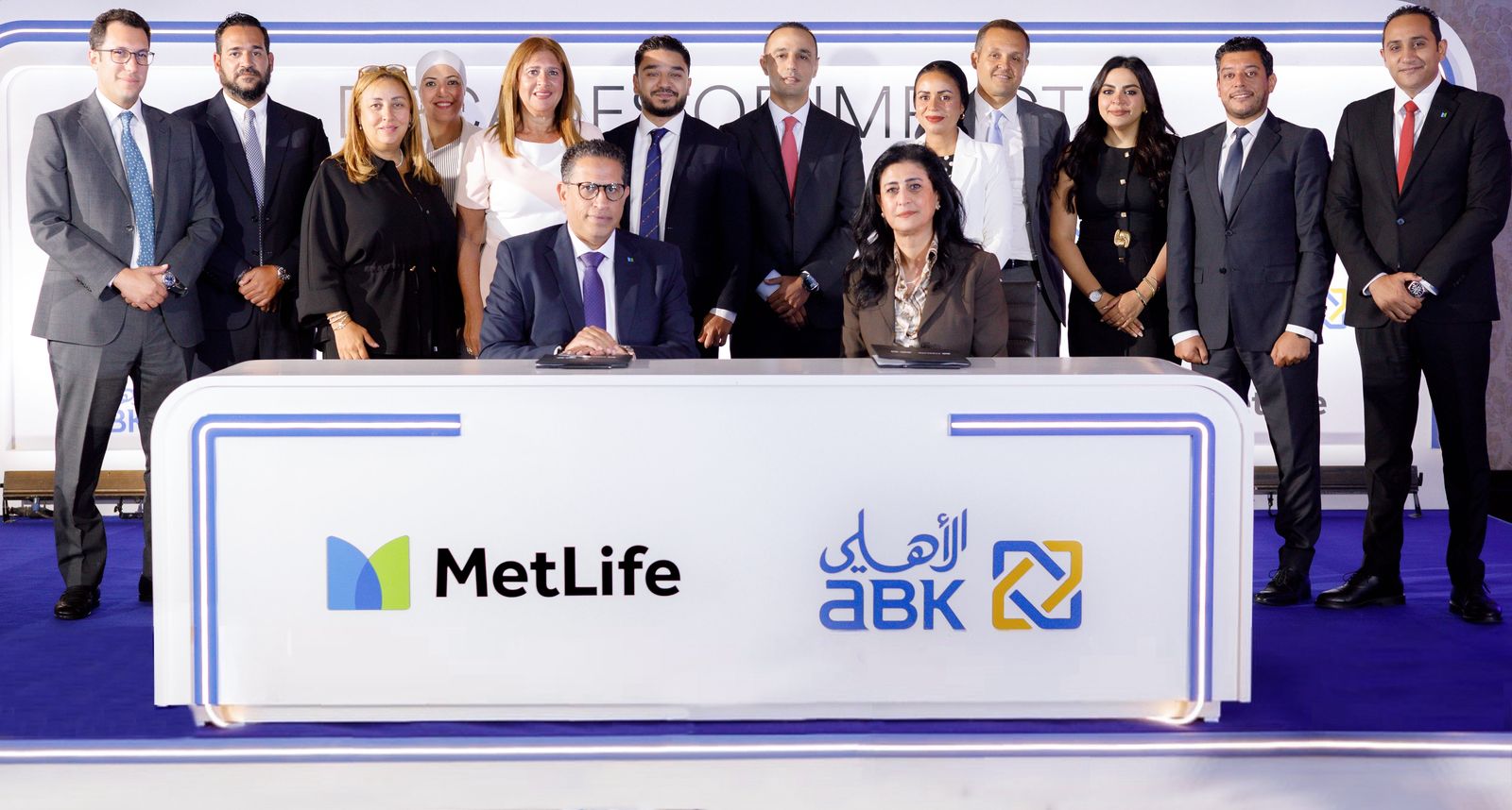 شراكة استراتيجية بين البنك الأهلي الكويتي وميتلايف لتأمينات الحياة