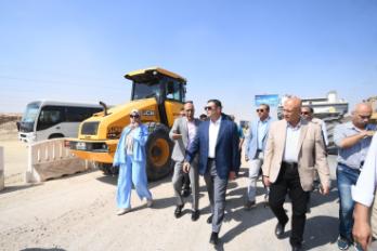 وزير الإسكان يتفقد محور التسعين الشمالي بالقاهرة الجديدة لمتابعة أعمال التطوير والبنية التحتية