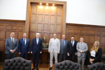 غرفة الإسكندرية تبحث تعزيز التعاون التجاري مع بيرو واستثمارات البنية التحتية