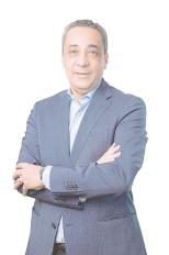 علاء فتحى مدير عام شركة “مانفودز - ماكدونالدز مصر” المتخصصة فى مجال المطاعم