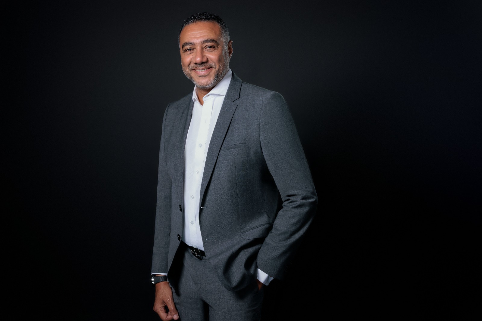 أيمن عصام