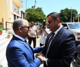 وزير الإسكان