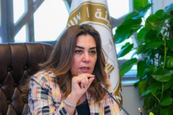 منال عوض