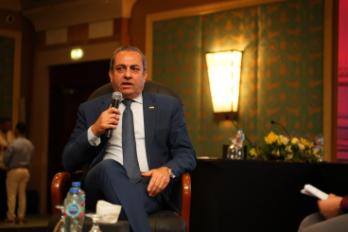 خالد عباس