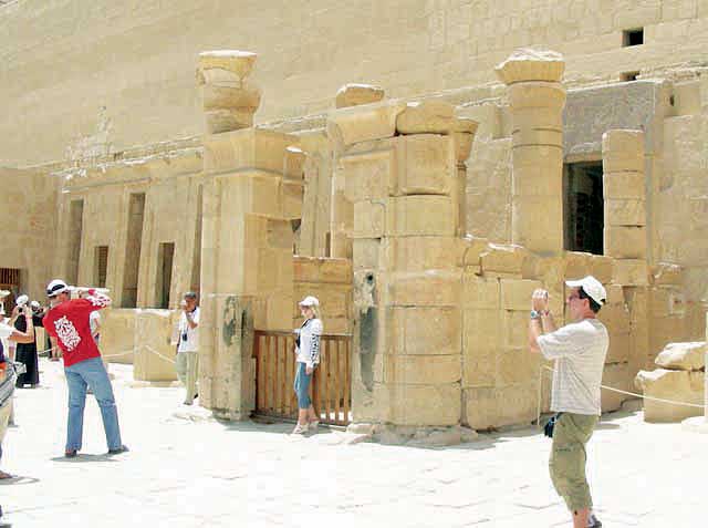 الحركة السياحية