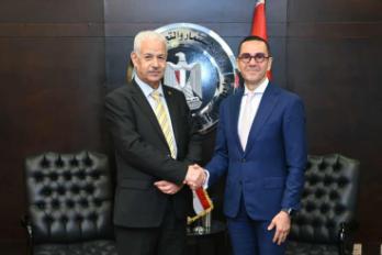 حسن الخطيب