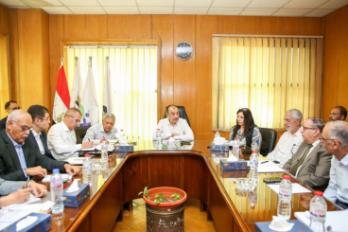 وزير قطاع الأعمال