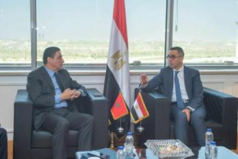 وزير الاستثمار يستقبل نظيره المغربي
