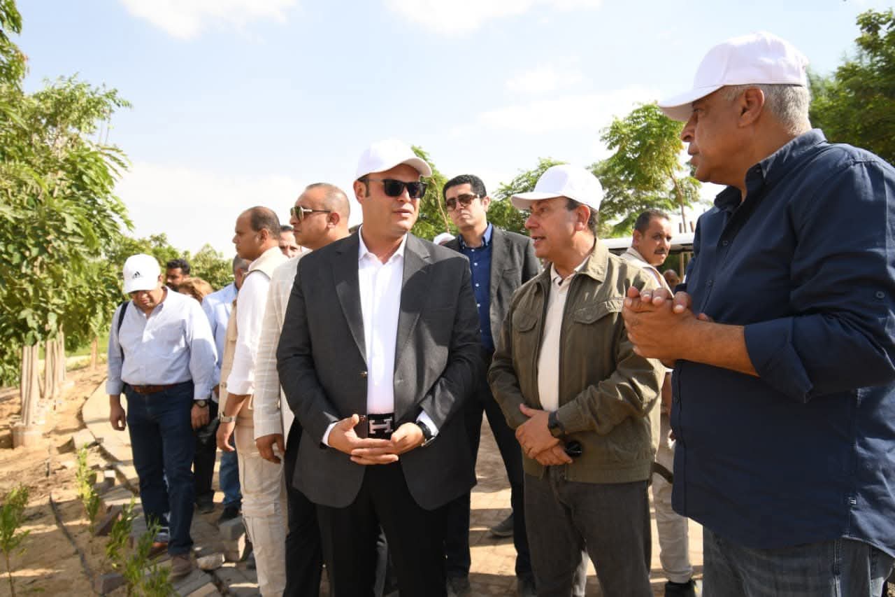 وزير الإسكان